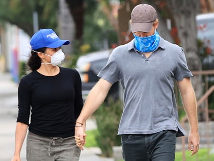 0418-meghan-markle-prince-harry-gallery-mega-01