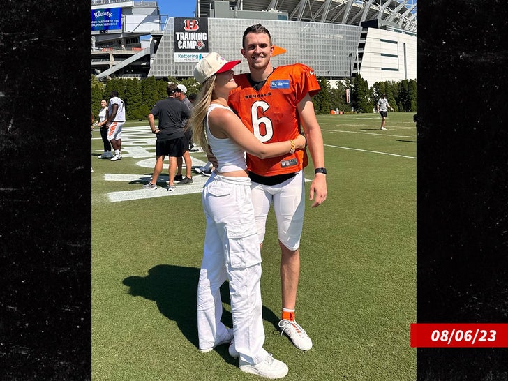 stephanie niles jake browning sub instagram swipe