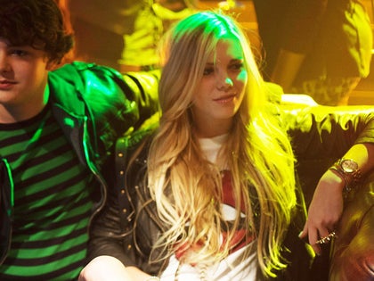 0406-claire-julien-memba-them-primary_720