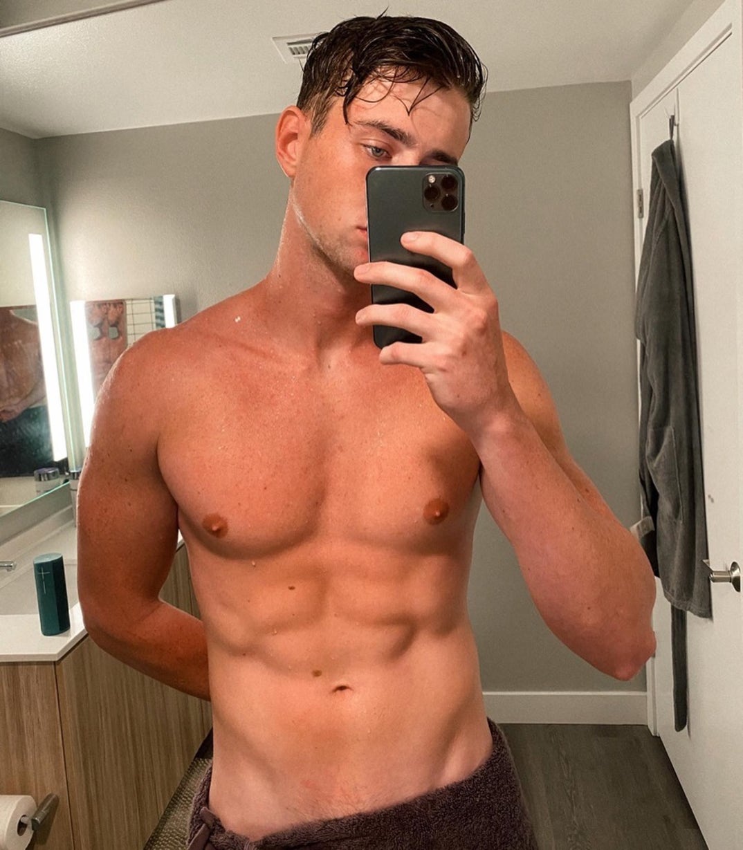 Harry Jowsey Hot Shots photos 2