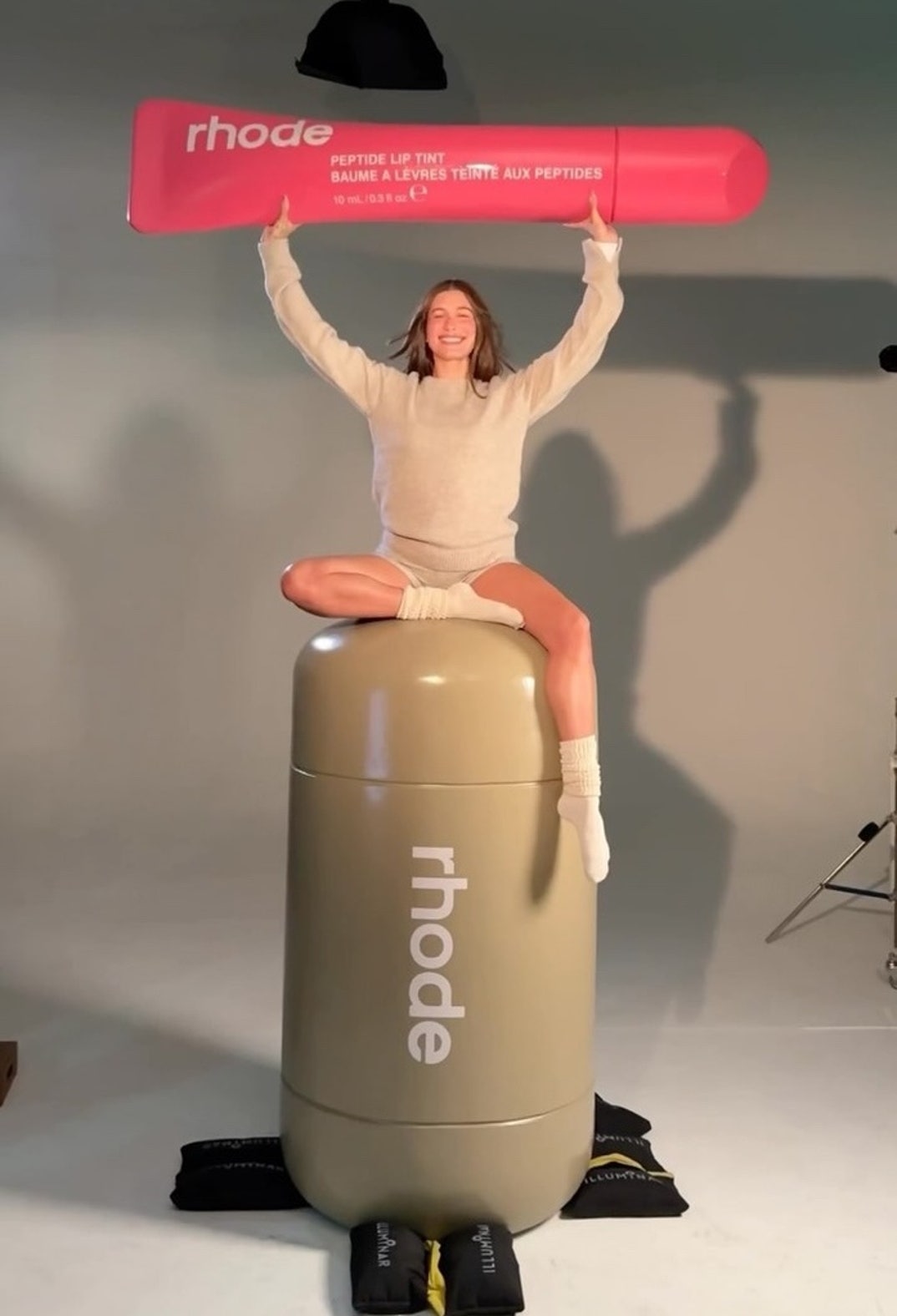 Hailey Bieber has paved her own 'Rhode' to success with Rhode Skin. Founded in 2022, Bieber's beauty business which sells makeup and skincare is worth more than a billion buckaroos.