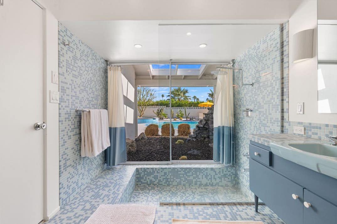 Marilyn Monroe Former Palm Springs Home For Sale 4