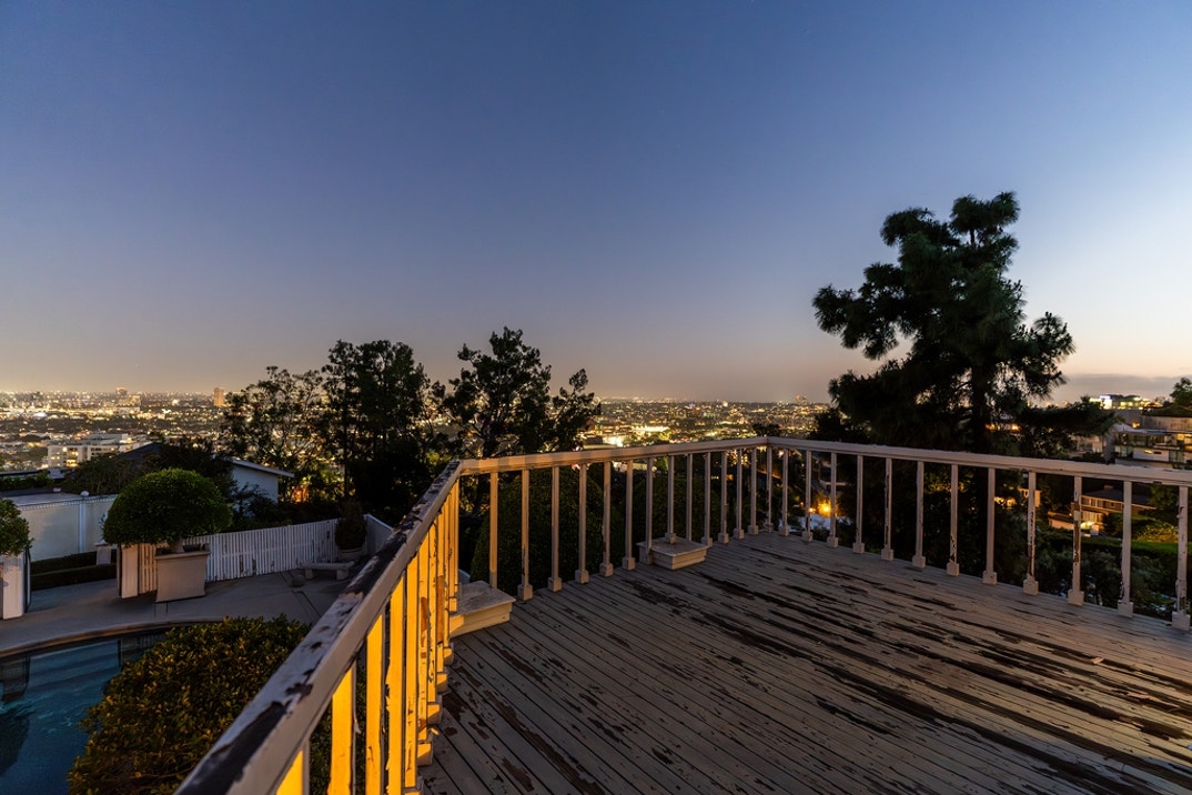 Richard Simmons Hollywood Hills New Photos 41