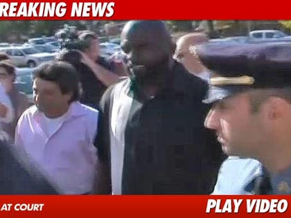 1028_lawrence_taylor_BN_vid