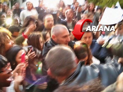 110613_ariana_grande_primary_v2