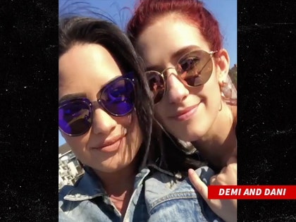 0730-demi-dani-vitale-instagram-02