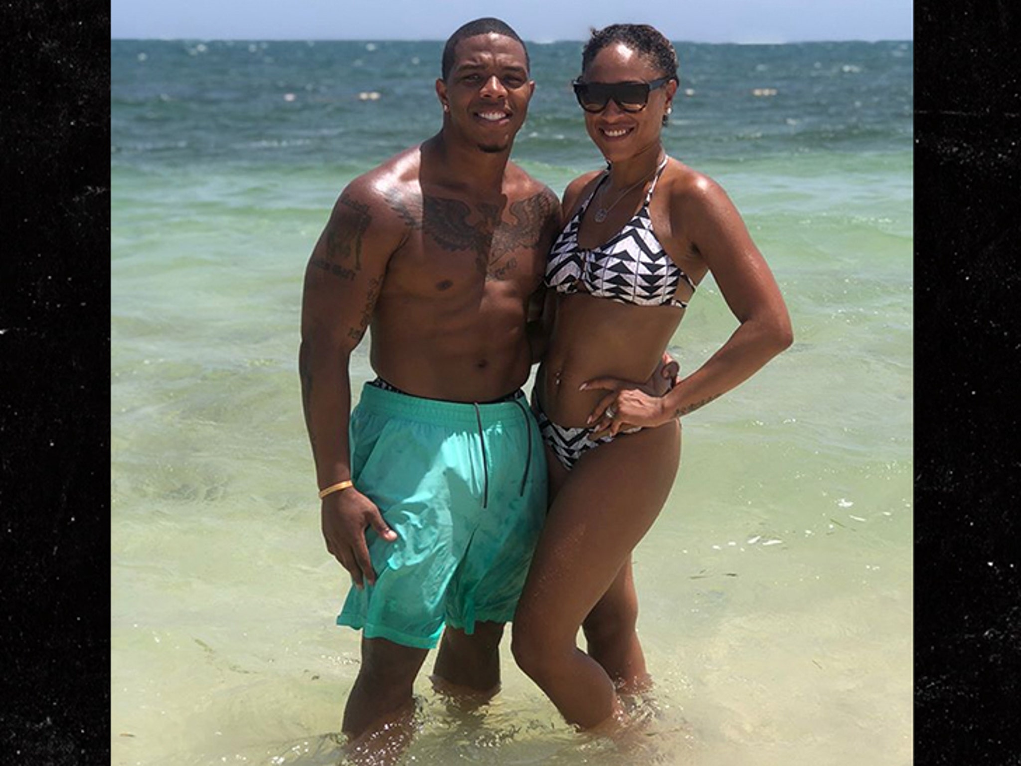 Ray Rice Flaunts Shirtless Bod In Jamaica, Abs-olutely Still NFL