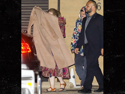 916-adele-x17