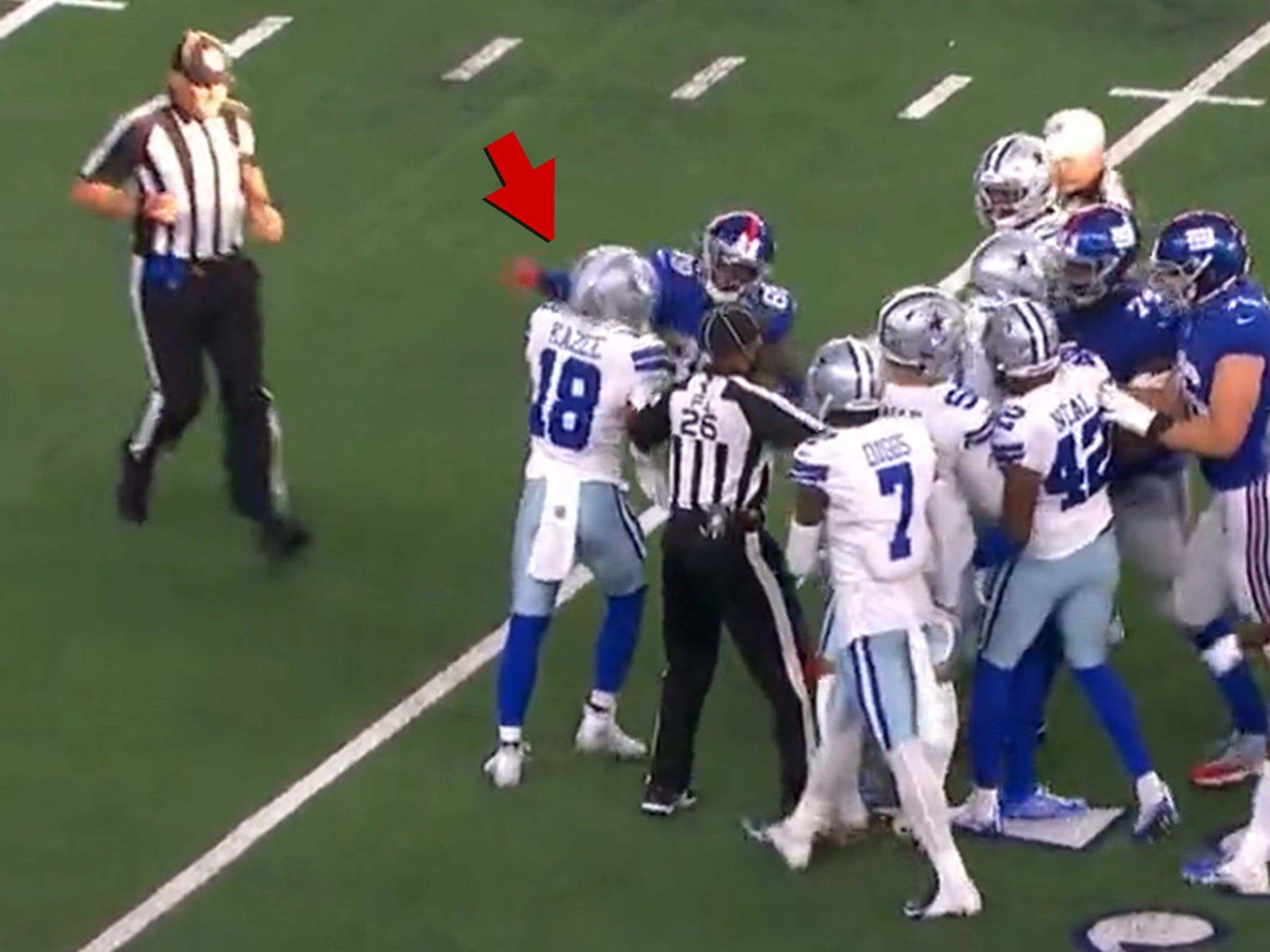 Look: Kadarius Toney throws punch vs. Cowboys, gets ejected