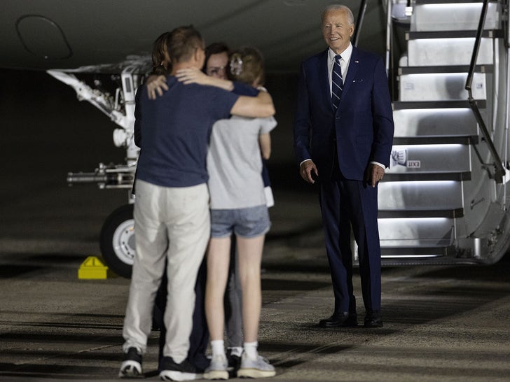 President Biden and Kamala Harris Greet Hostages Released from Russia