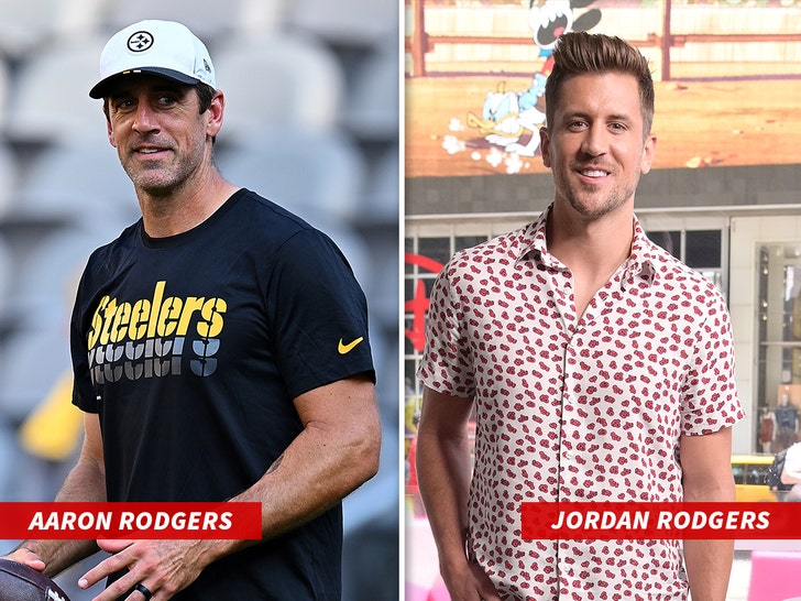 Saran-Rodgers-Jordan-Radgers-Sub-Gate-1