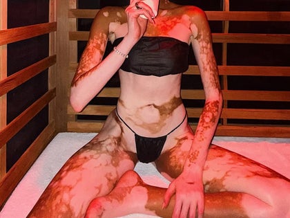 0925-Winnie-Harlow-Sauna-Guess-Who-PRIMARY