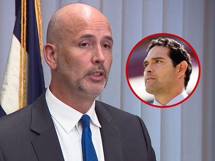 100625_mark_sanchez_press_conference_primary