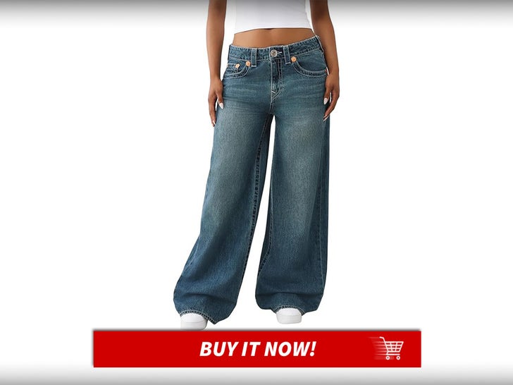 True-Religion-Womens-Jessie-Super-Baggy-Jeans-MAIN