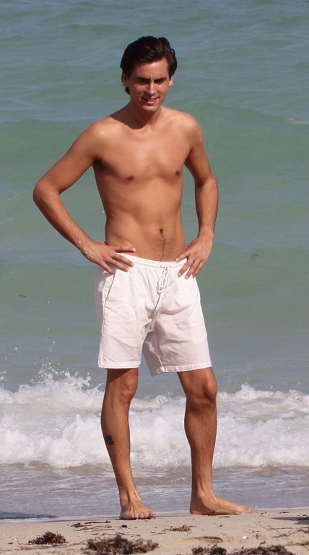 Stars Who Lost Their Shirts!, image size:1074x1927