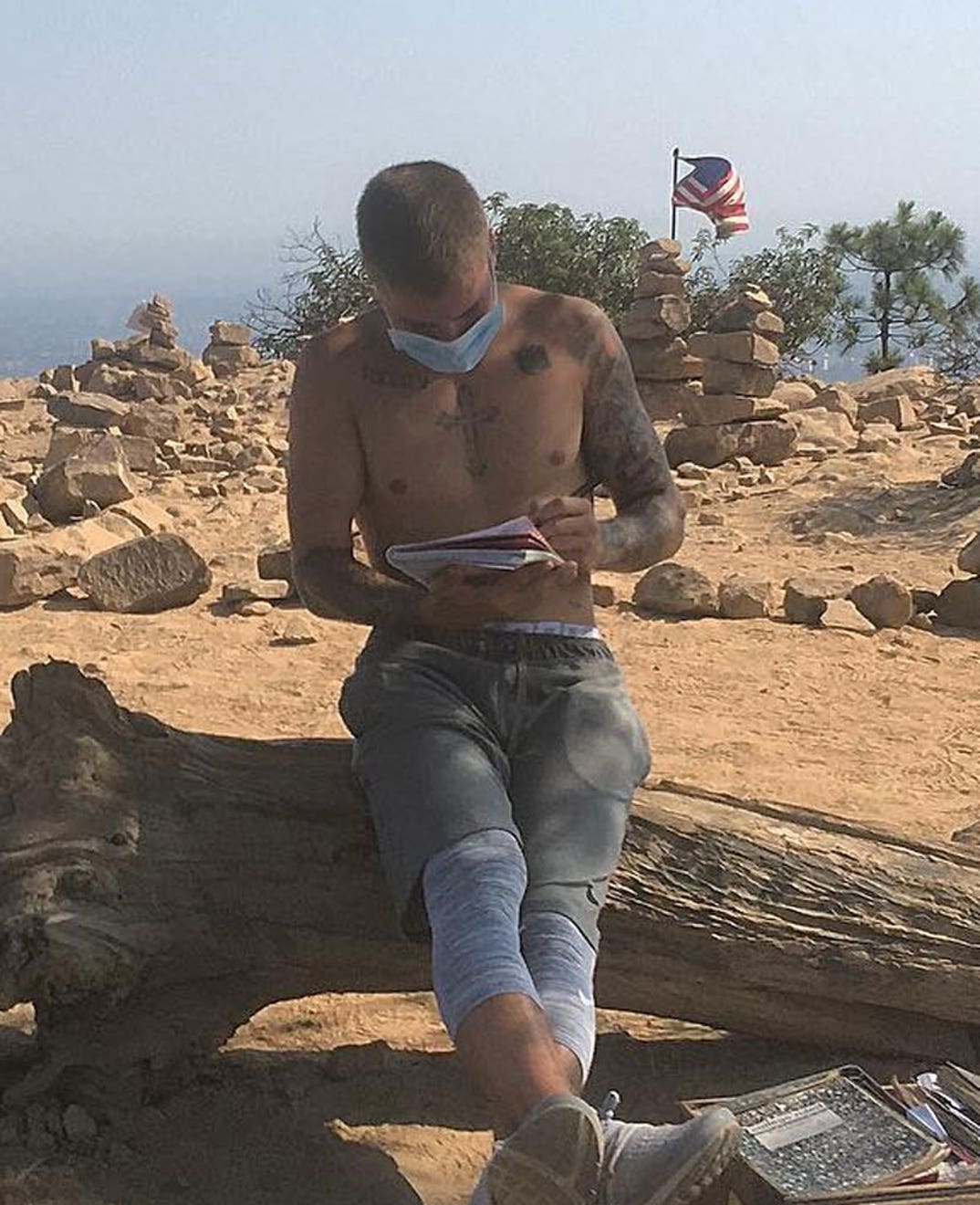 Justin_Bieber_Shirtless_Shots_6