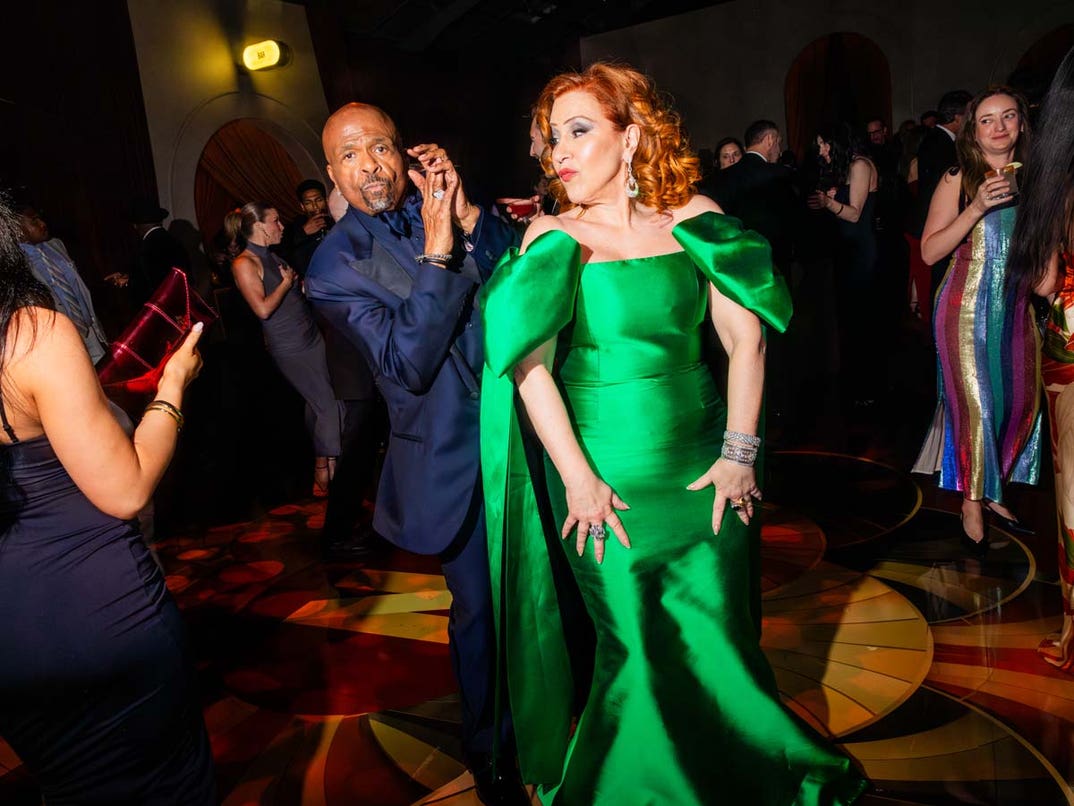 William Stanford Davis & Lisa Ann Walter