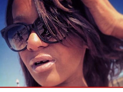 0206-bobbi-kristina-instagram-6