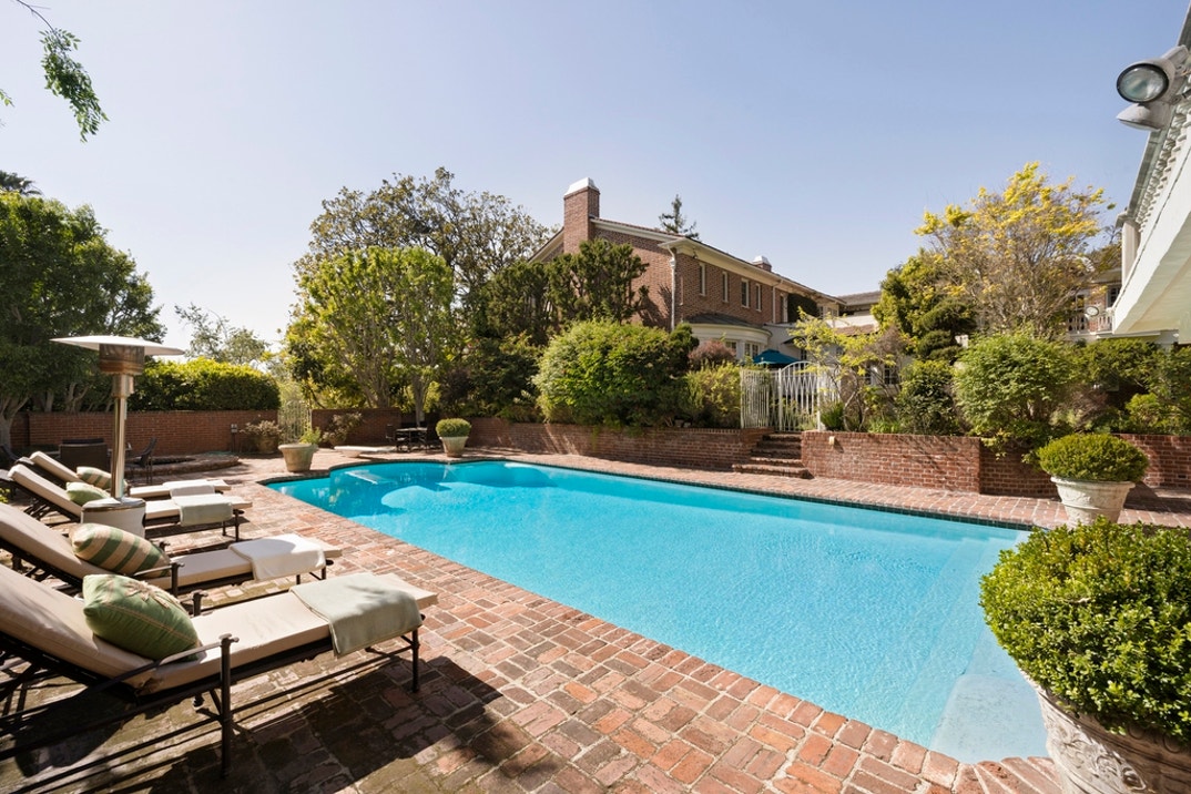 Jean Harlow Estate 32