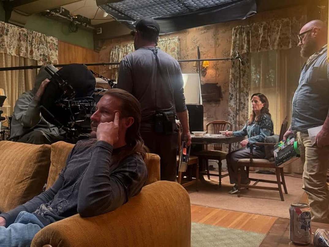Euphoria Behind The Scenes 5