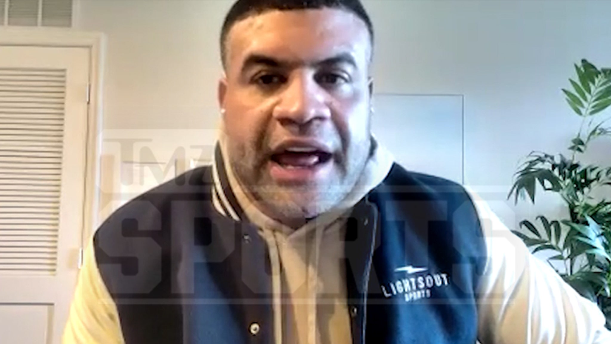 Shawne Merriman Thinks 49ers’ De’Vondre Campbell’s NFL Career Likely Over