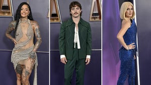 2025 American Music Awards Arrivals