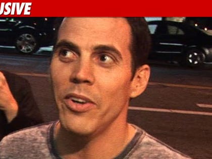 0328_steveo_EX_TMZ_01