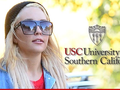 1218-amanda-bynes-usc-01