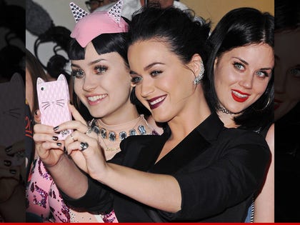 0327_katy_perry_lookalike_getty-2