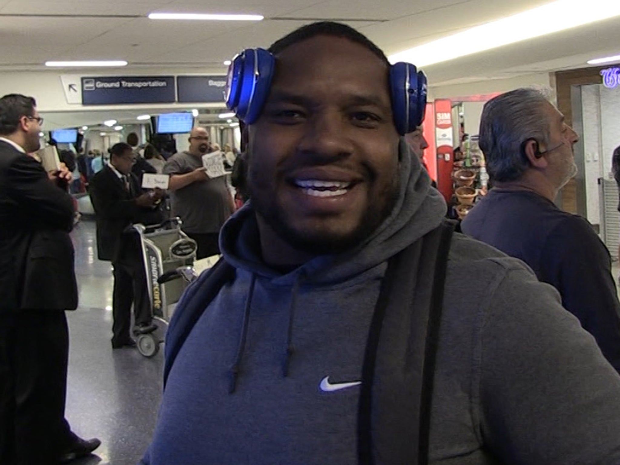 Maurice Jones-Drew Hangs Up His Cleats: A Great Bruin Goes Out on His Terms  - Bruins Nation