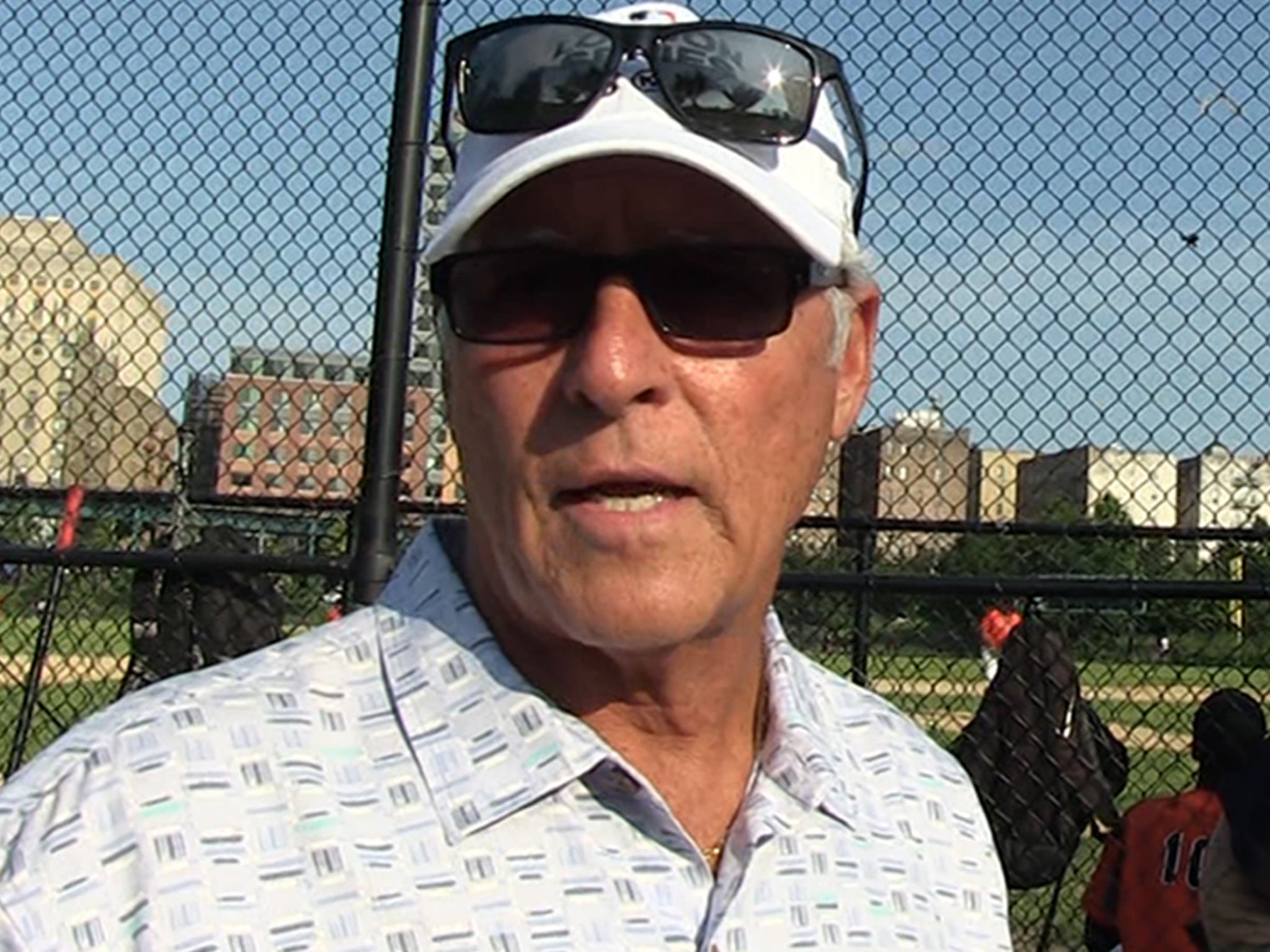 Bucky Dent Still Hurting Over Thurman Munson's Death, 'A Guy We Loved