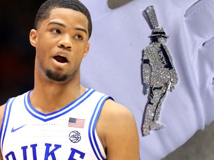 0717 Cassius Stanley mj pendant
