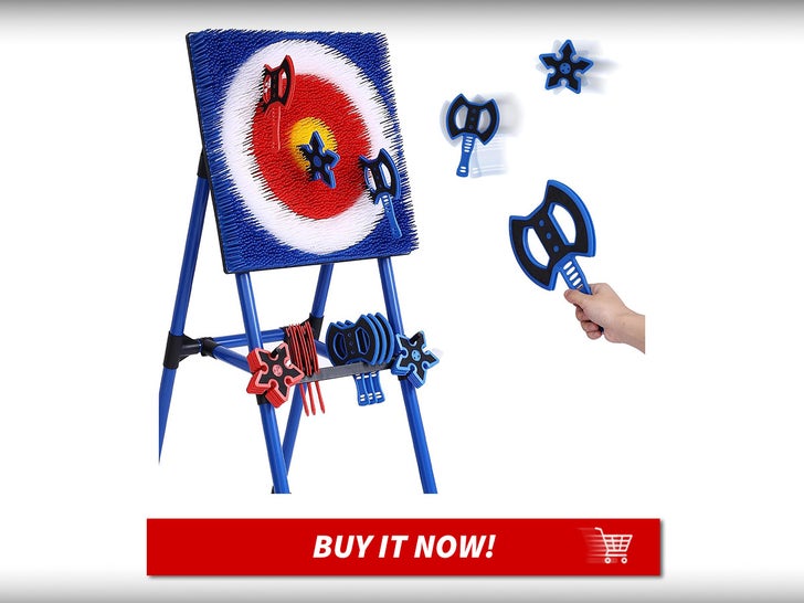 Axe-Throwing-Game-For-Backyard-Outdoor-Games-MAIN