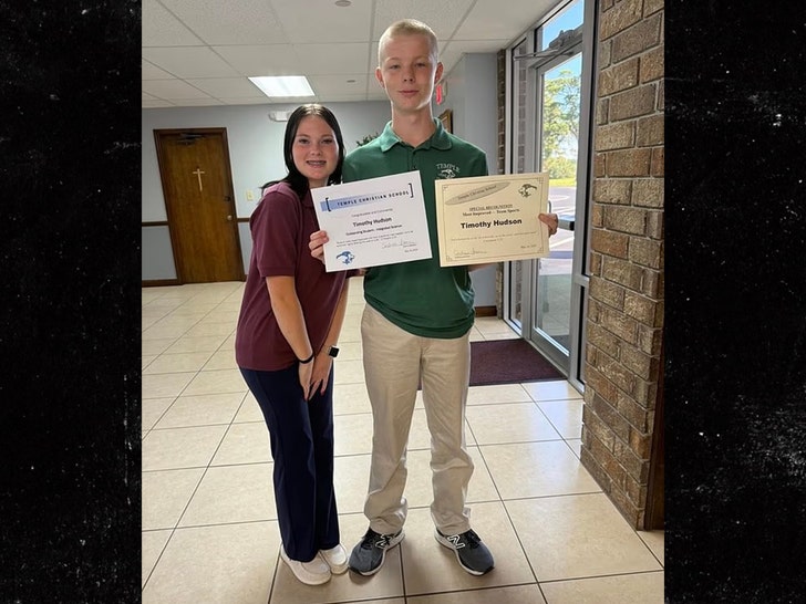 Anna Kepner and stepbrother Timothy Hudson insta 1