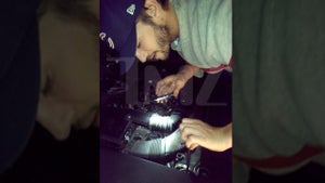 Ashton Kutcher -- Good Samaritan, Bad Mechanic [VIDEO]