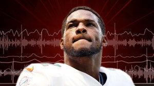 NFL's Mark Walton 911 Audio, Sobbing Woman Says 'My Boyfriend Beat Me Up!'