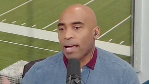 Tiki Barber Fights Back Tears Defending NY Giants Owners, Says They're Not Racists