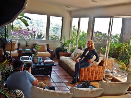 Tanya Roberts inside House For Sale Photos3