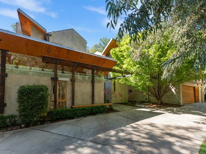 Michael B Jordan House Sold Interior photos 23