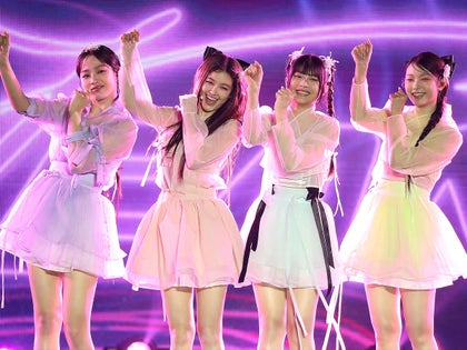 1112-New-Jeans-Through-The-Years-PRIMARY