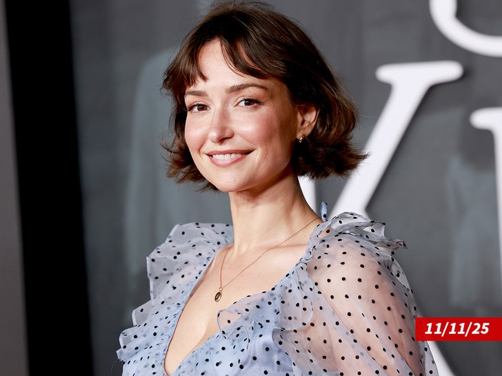 Milana Vayntrub sub getty