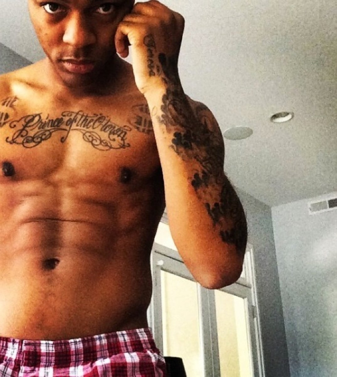 29 Shirtless Shots of Bow Wow