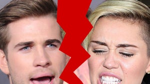 Miley Cyrus and Liam Hemsworth -- Overt Signs of Split