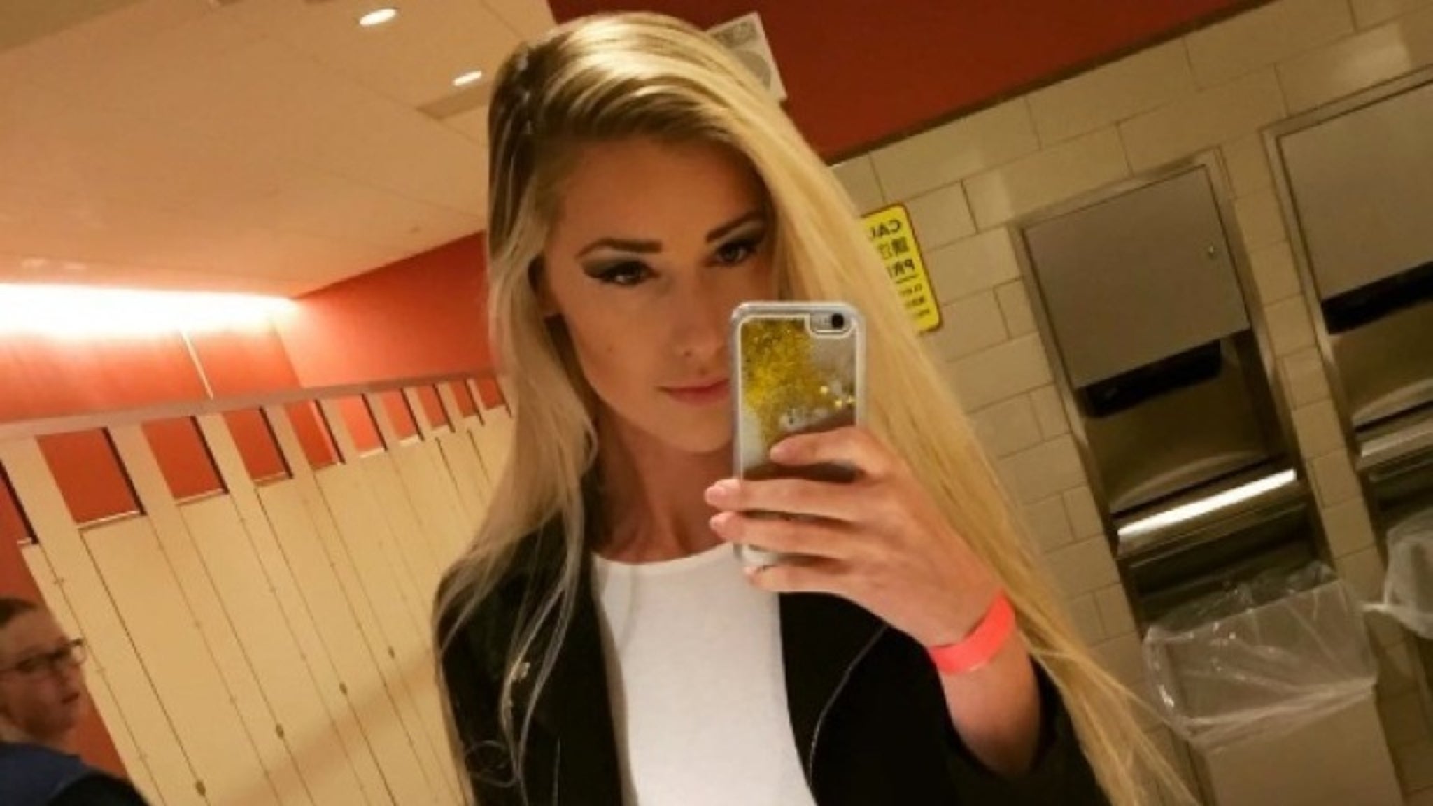 Noelle Foley's Sexy Snapshots