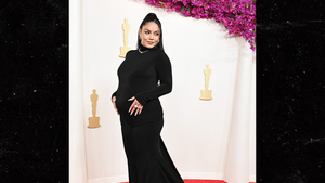 Vanessa Hudgens Pregnant with First Child, Shows Off Baby Bump at Oscars
