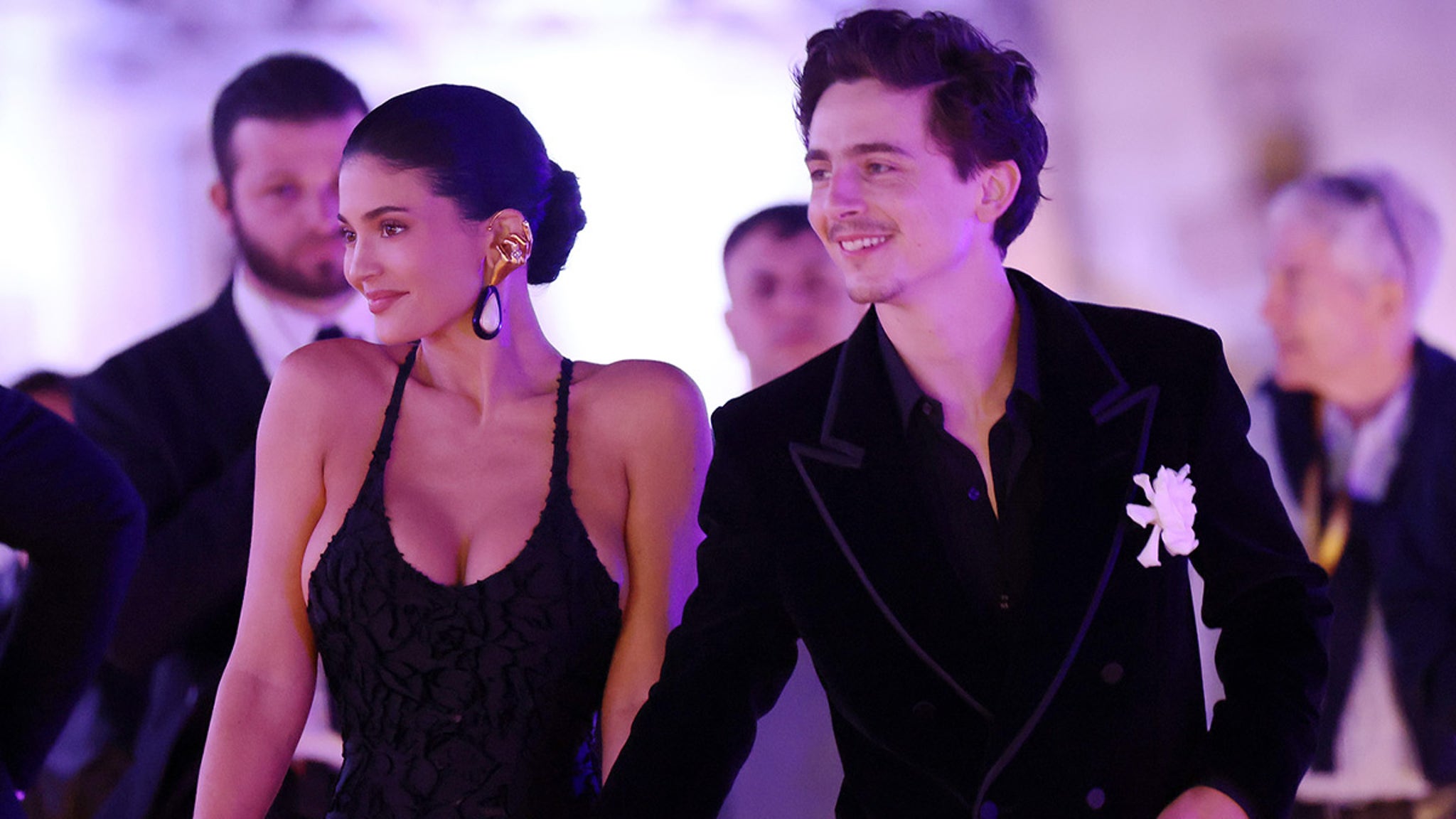 Kylie Jenner & Timothée Chalamet Make Red Carpet Debut at Rome Event