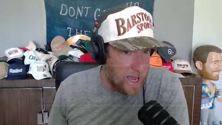 061325_dave_portnoy_pizza_kal