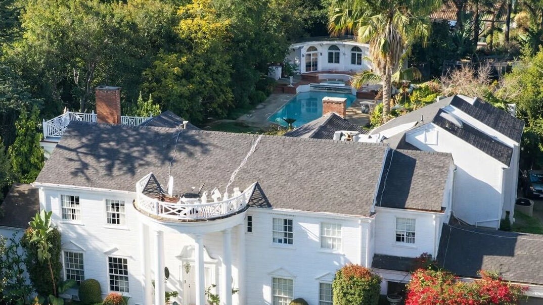 0113-Fresh-Prince-Of-Bel-Air-House-PRIMARY