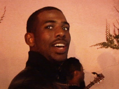 070212_chris_paul_still