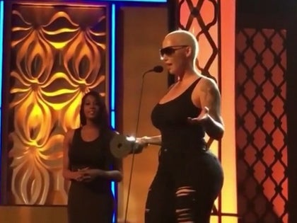 022417_amber_rose_prim